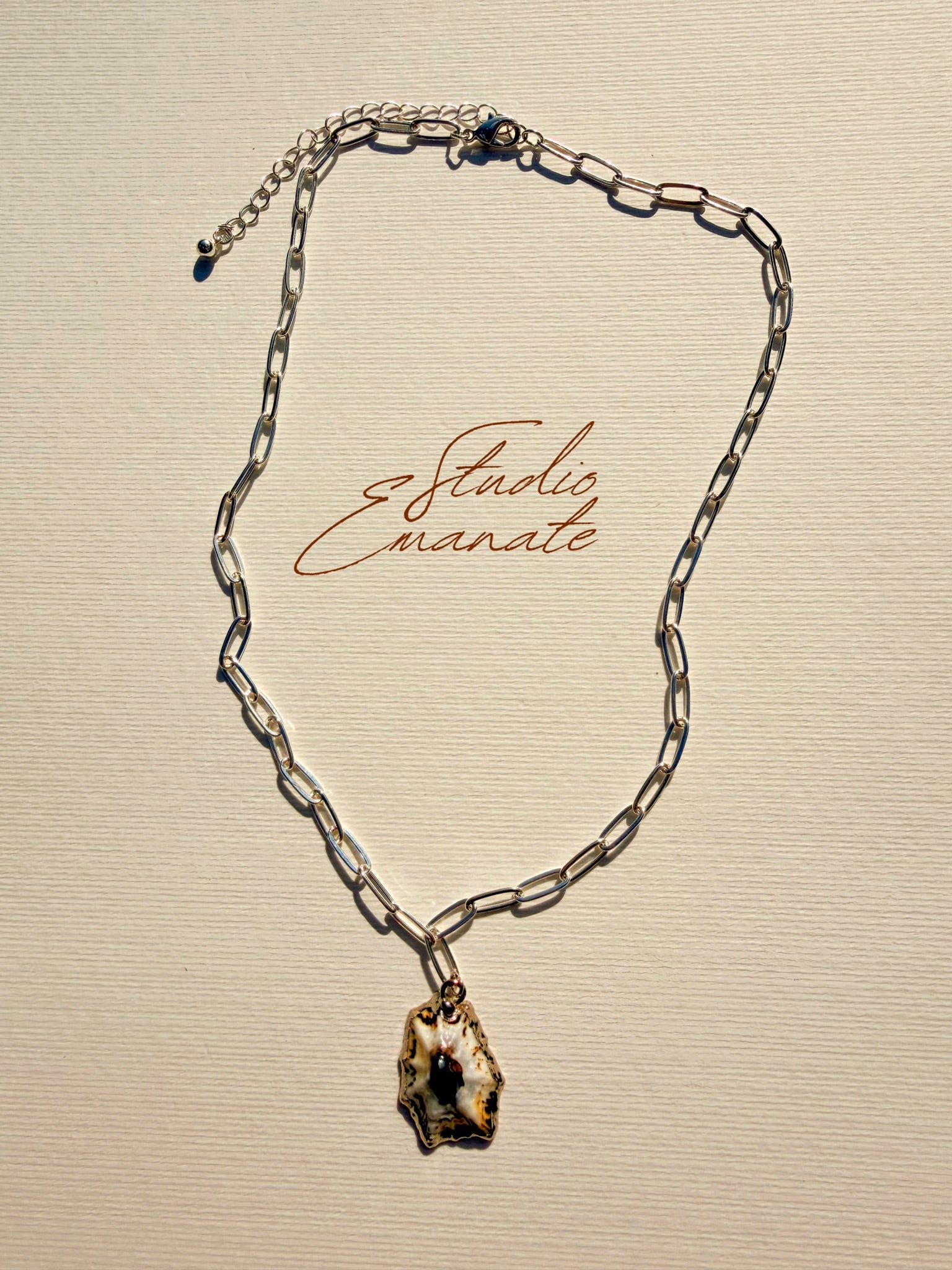 Shell Pendant Chain