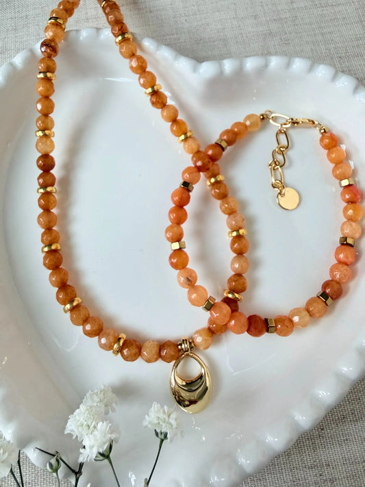 Givsy Gems - Orange Chalcedony Necklace